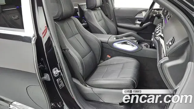 Mercedes-Benz GLS-Class 2023 — Şəkil 17/34