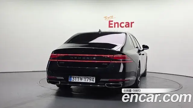 Genesis G90 2022 — Photo 15/34