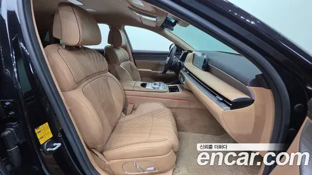 Genesis G90 2022 — Photo 2/34