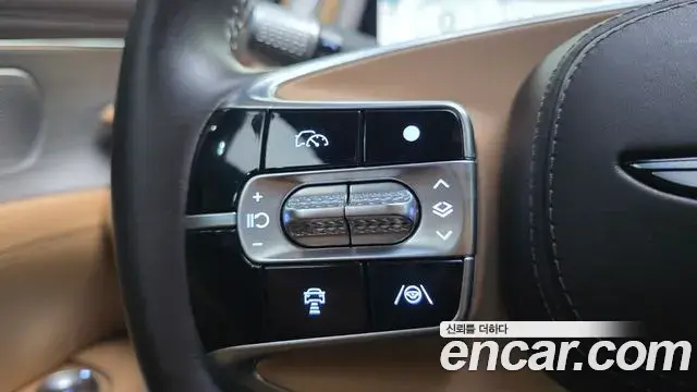 Genesis G90 2022 — Photo 22/34