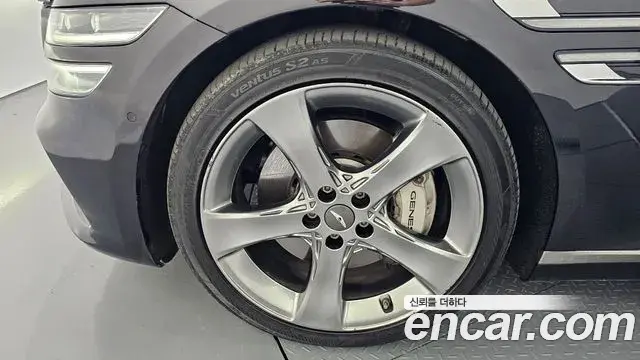 Genesis G80 2020 — ფოტო 5/20