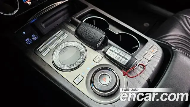 Genesis G80 2020 — ფოტო 18/20