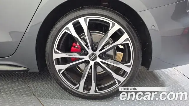 Audi A5 2025 — Şəkil 31/33