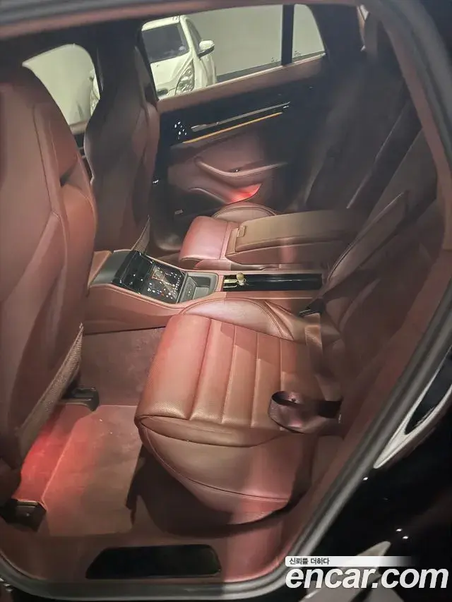 Porsche Panamera 2024 — Photo 9/20