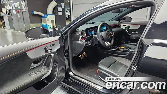 Mercedes-Benz CLA-Class 2024 — Şəkil 4/31