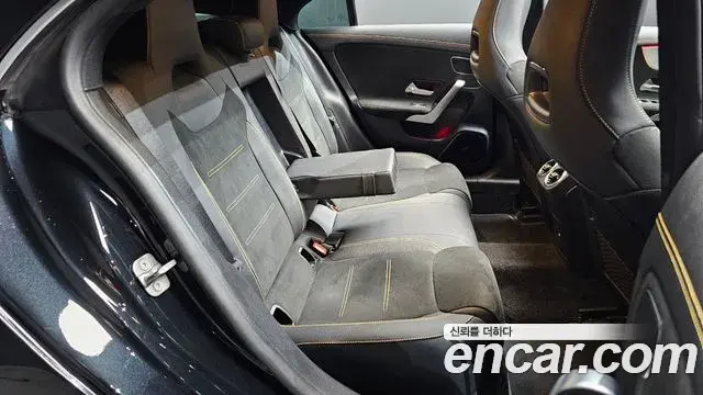 Mercedes-Benz CLA-Class 2024 — Şəkil 3/31