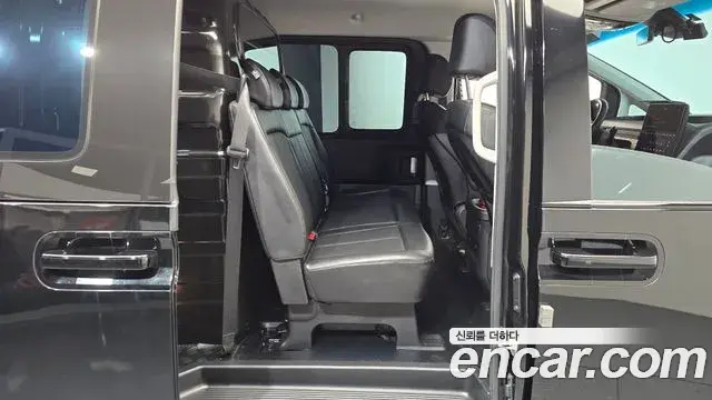 Hyundai Staria 2021 — Şəkil 4/32