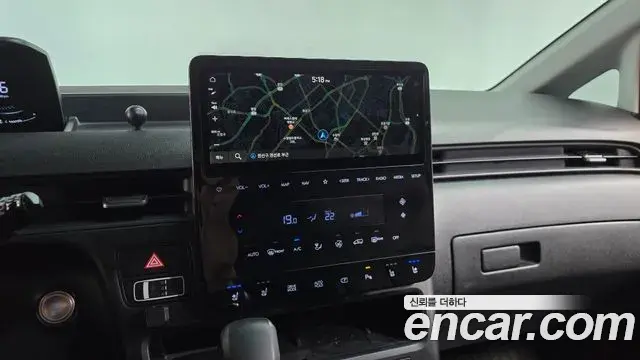 Hyundai Staria 2021 — Şəkil 12/32