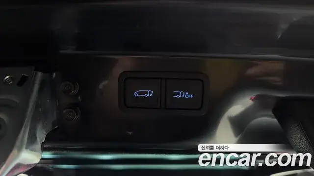 Hyundai Staria 2021 — Şəkil 18/32