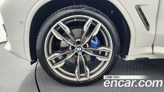 BMW X3 2021 — ფოტო 20/20