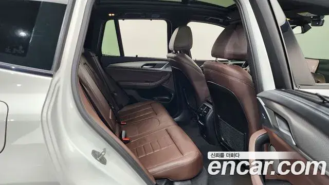 BMW X3 2021 — ფოტო 19/20