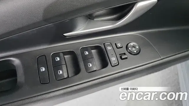 Hyundai The New Avante Hybrid 2021 — ფოტო 30/30