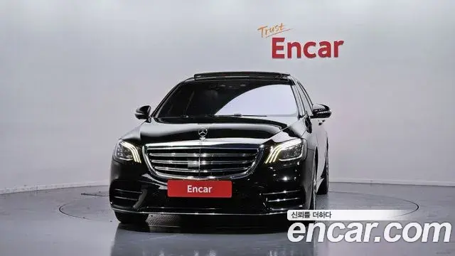 Mercedes-Benz S-Class 2018 — Photo 8/20