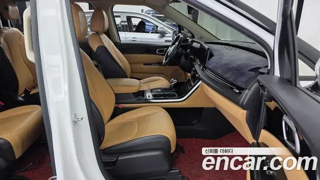 Kia Carnival 2021 — Photo 11/20