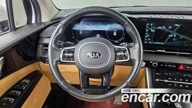 Kia Carnival 2021 — Photo 13/20