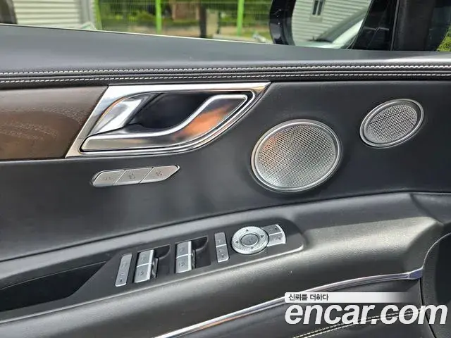 Genesis GV80 2020 — Photo 14/19