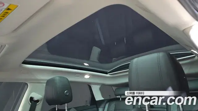 Land Rover Range Rover Evoque 2020 — Photo 30/32