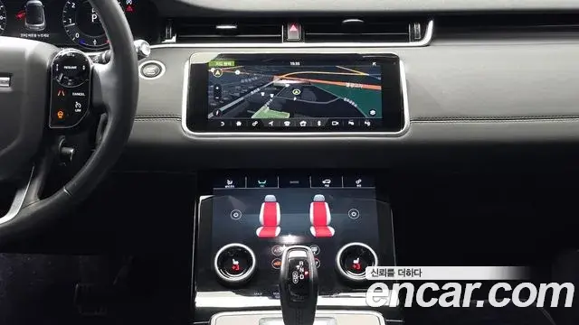 Land Rover Range Rover Evoque 2020 — Photo 2/32