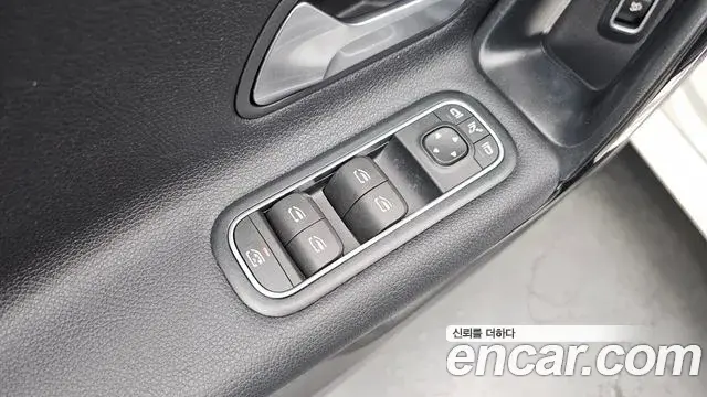 Mercedes-Benz A-Class 2020 — Фото 19/20