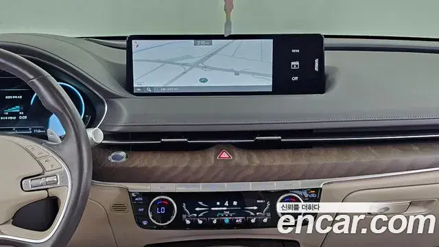Genesis G80 2023 — ფოტო 21/34