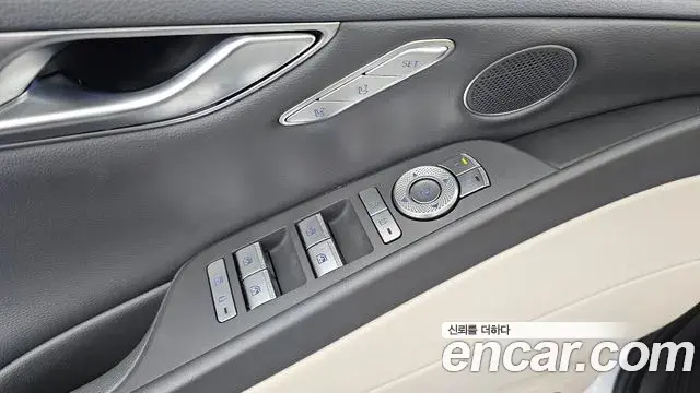 Genesis G80 2023 — ფოტო 13/34