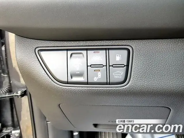 Genesis G70 2019 — Photo 7/20