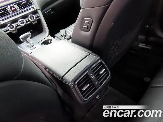 Genesis G70 2019 — Photo 19/20