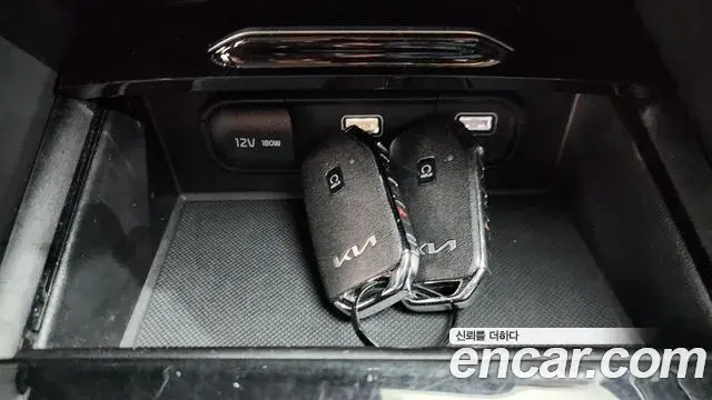 Kia K5 2023 — Photo 25/33