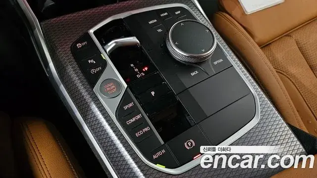 BMW 3 Series 2025 — Фото 9/20