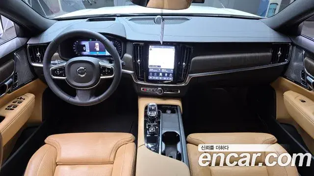 Volvo V90 Cross Country 2023 — Фото 7/20
