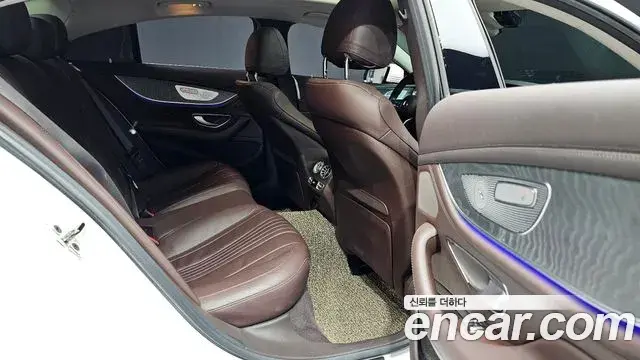 Mercedes-Benz CLS-Class 2019 — Фото 12/20