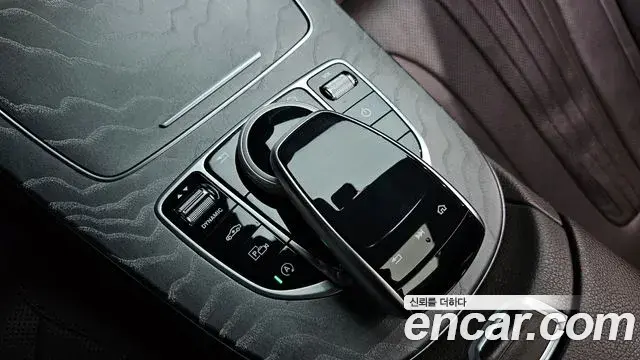 Mercedes-Benz CLS-Class 2019 — Фото 17/20