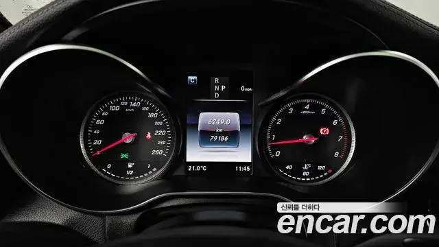 Mercedes-Benz GLC-Class 2019 — Şəkil 13/20