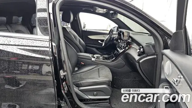 Mercedes-Benz GLC-Class 2019 — Şəkil 3/20