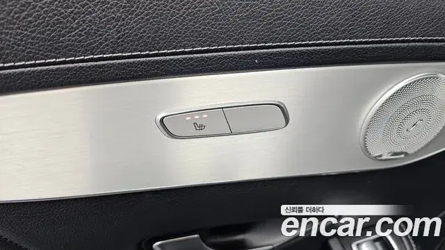 Mercedes-Benz GLC-Class 2019 — Şəkil 9/20