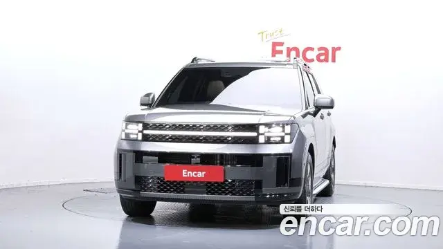 Hyundai Santa Fe 2024 — Photo 1/37