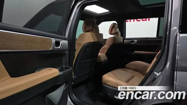 Hyundai Santa Fe 2024 — Photo 23/37