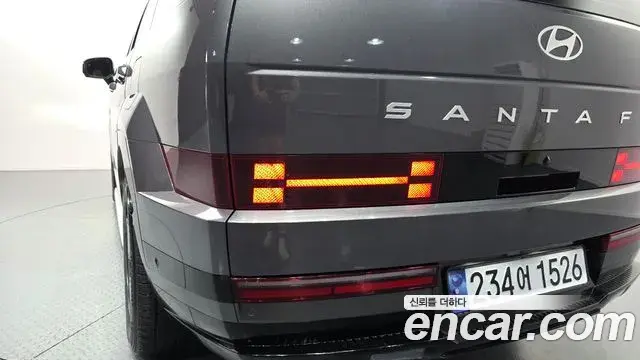 Hyundai Santa Fe 2024 — Photo 32/37