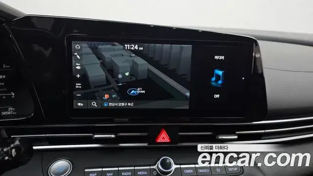 Hyundai Avante 2021 — Photo 13/20