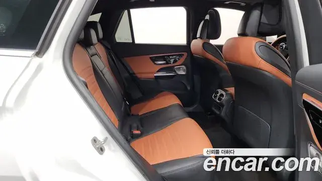 Mercedes-Benz GLC-Class 2025 — Фото 11/20