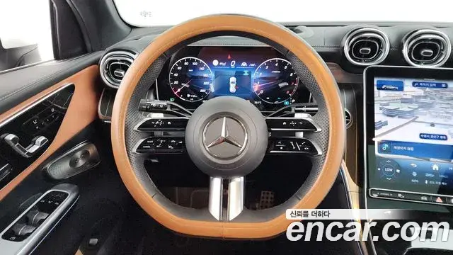 Mercedes-Benz GLC-Class 2025 — Фото 13/20