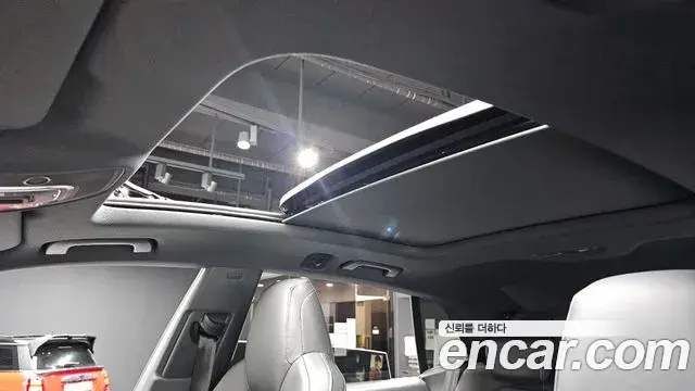 Audi Q8 2026 — Şəkil 32/34