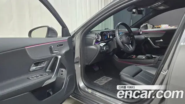 Mercedes-Benz A-Class 2021 — Şəkil 2/30