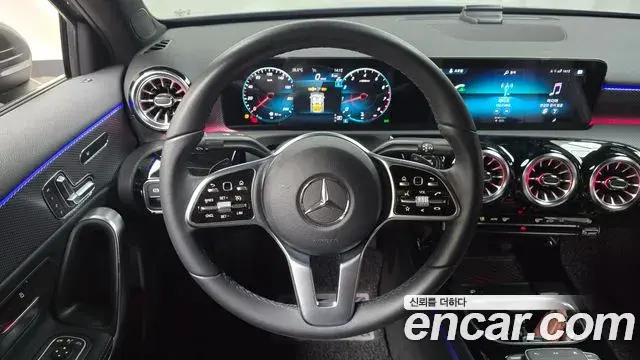 Mercedes-Benz A-Class 2021 — Şəkil 7/30