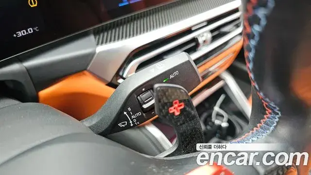 BMW M4 2023 — ფოტო 18/34
