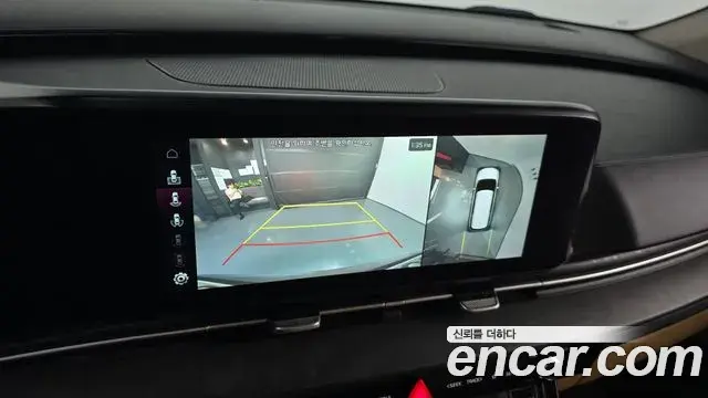 Kia Carnival 2021 — Фото 14/20