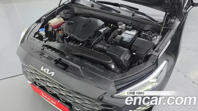 Kia K8 2022 — Şəkil 16/20