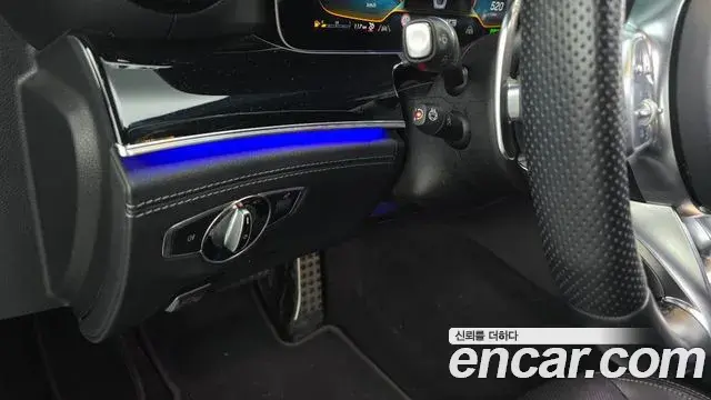 Mercedes-Benz AMG GT 2021 — Photo 18/20