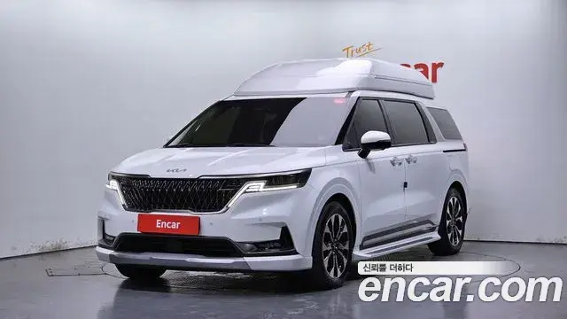 Kia Carnival 2021 — Фото 1/20