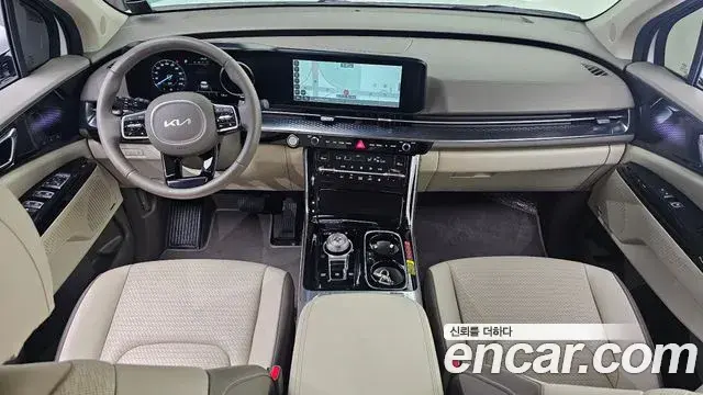 Kia Carnival 2021 — Фото 7/20